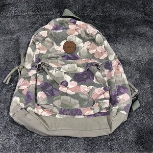 O'Neill Juniors' Oceanside Backpack in a floral print New